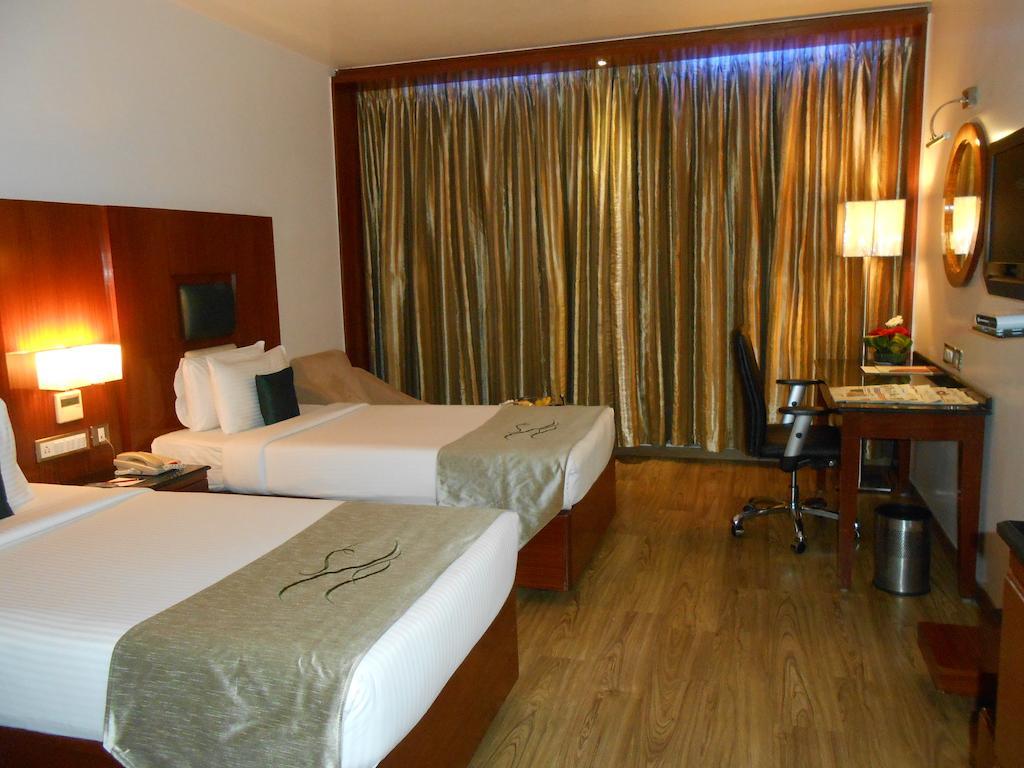 Citrine Hotel Bangalore Exterior photo