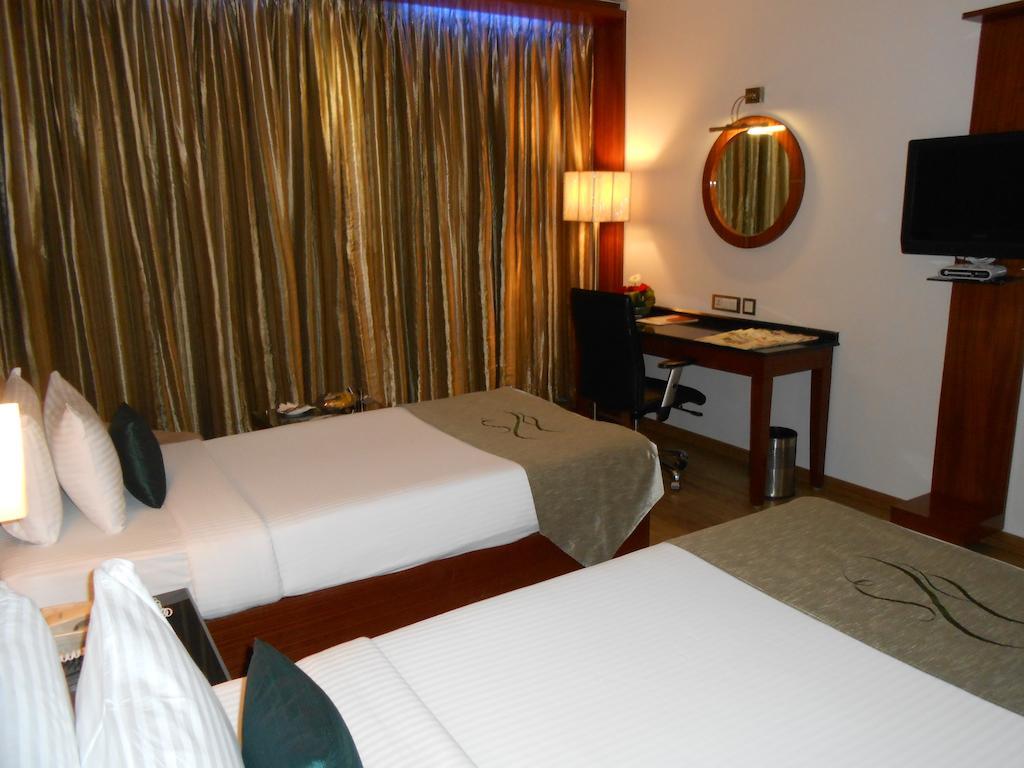 Citrine Hotel Bangalore Exterior photo
