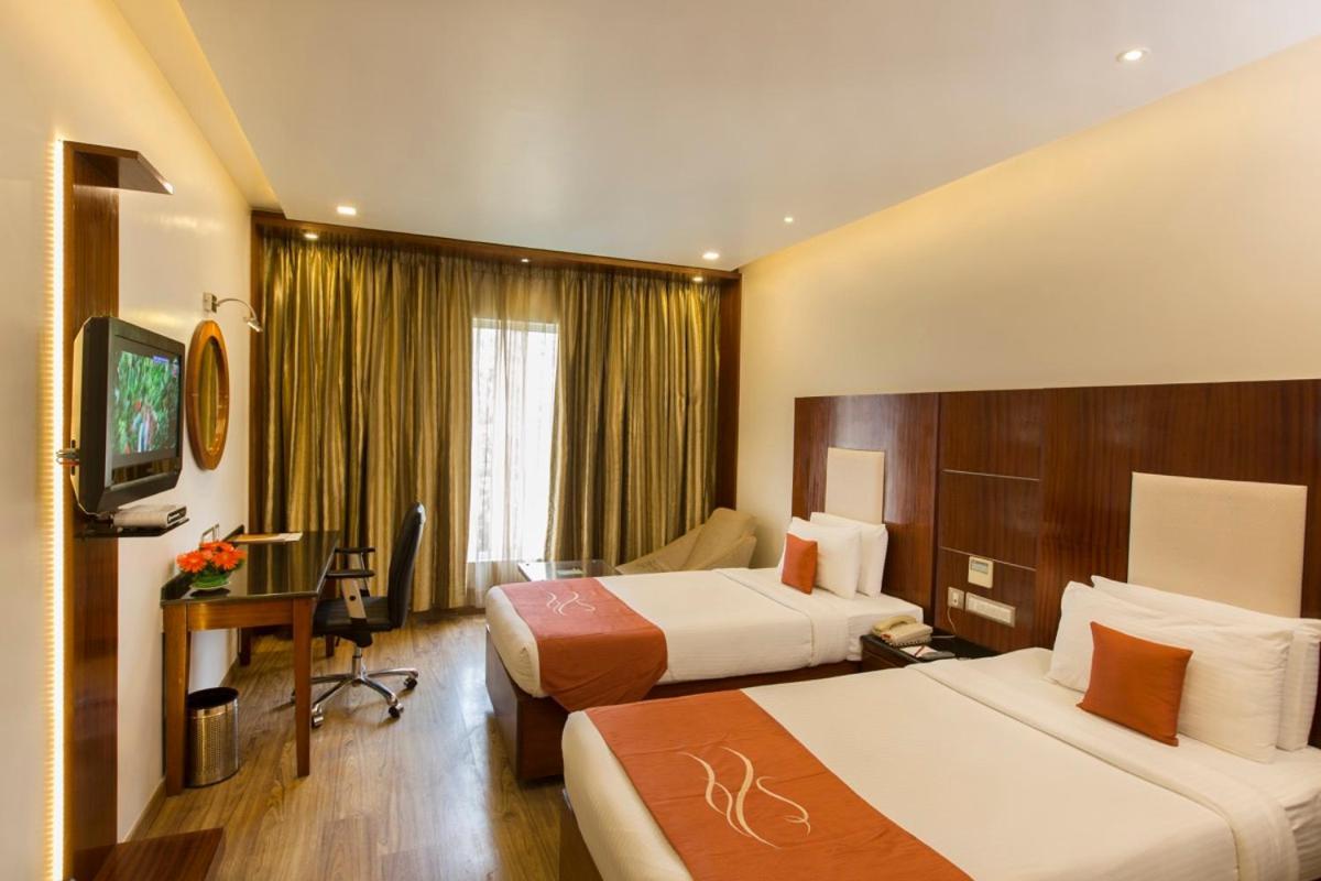 Citrine Hotel Bangalore Exterior photo
